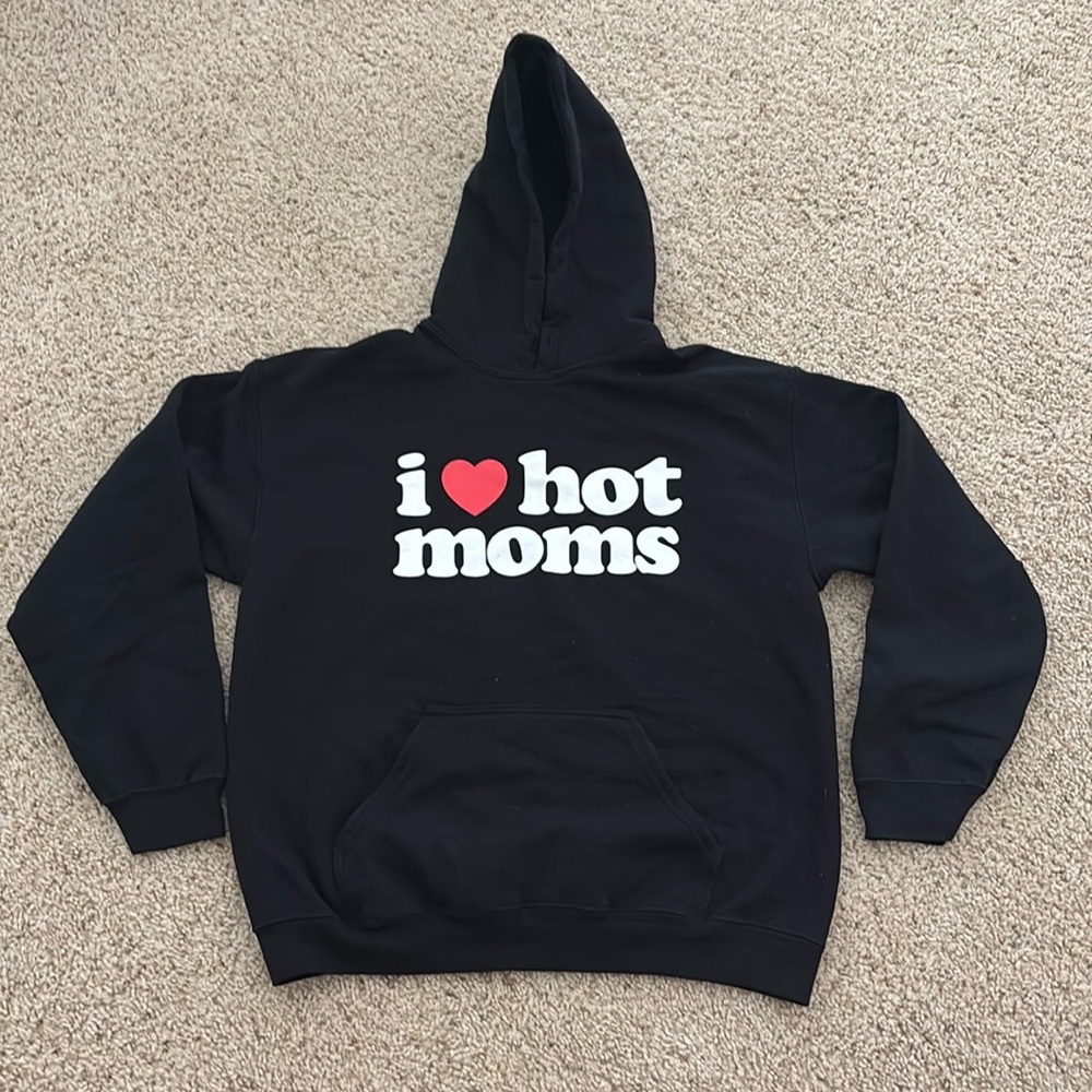 Black hoodie sweatshirt with graphic- I love hot moms. Size M